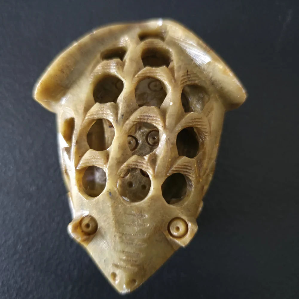 Vintage Hand-Carved Soapstone Jade Frog Figurine – Mother & Baby Hidden Inside